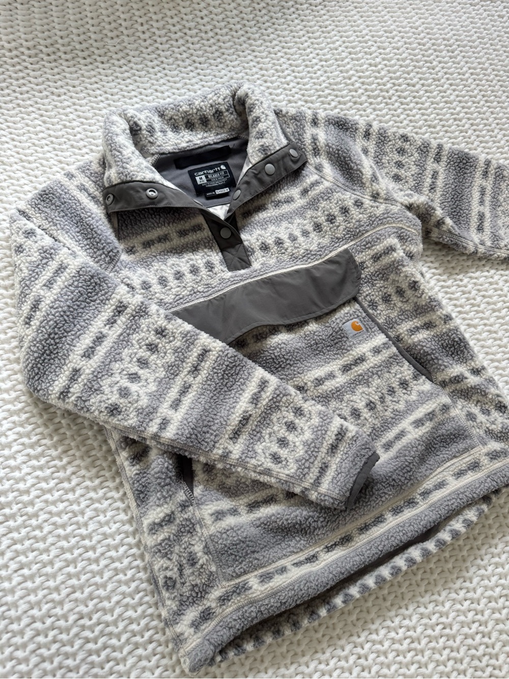 Carhartt Women’s Gray & White Patterned Zip-Up Fleece Pullover